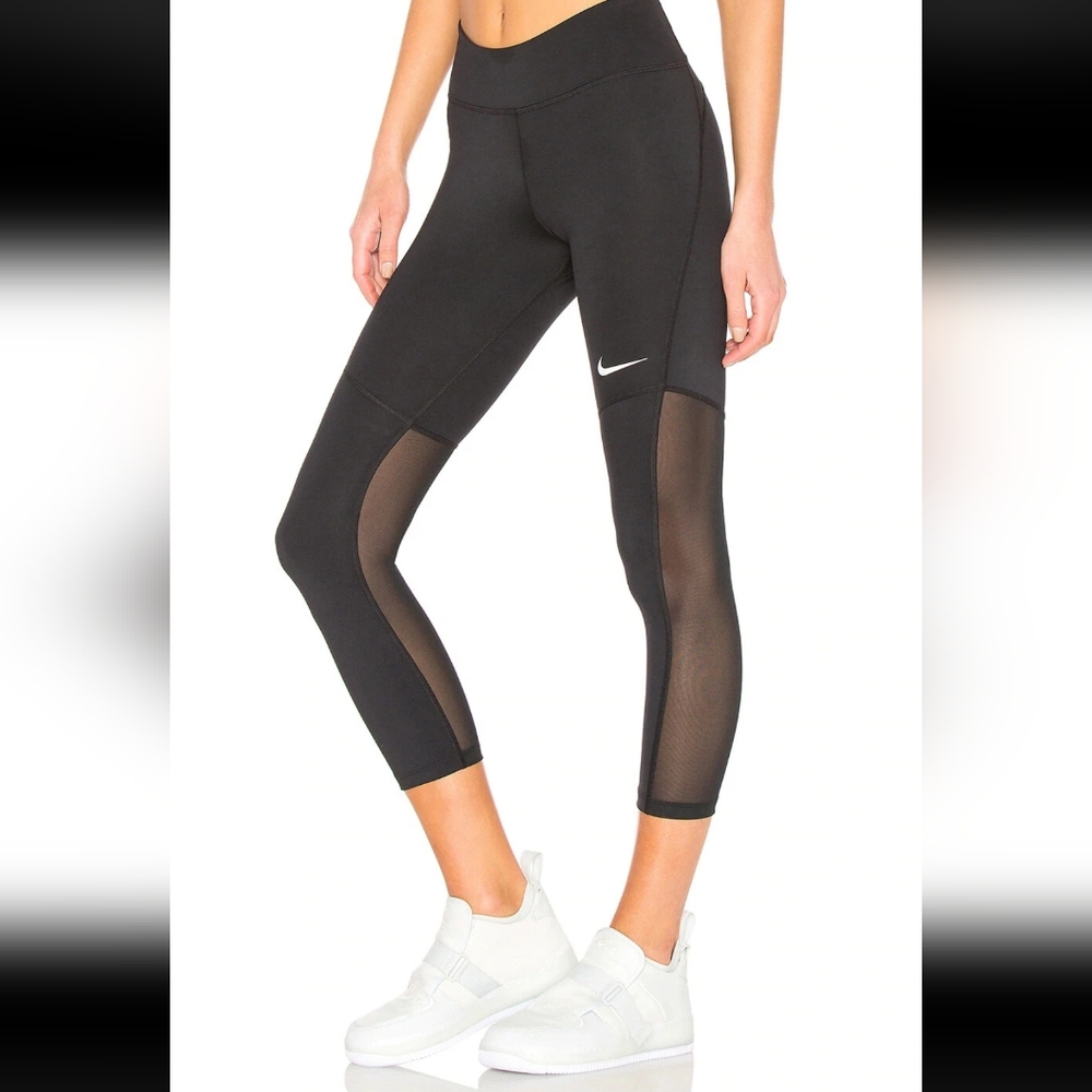 Nike Women's Dri Fit Power Fly Victory Sheer Panels Crop Leggings. Size XS